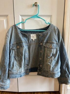 Torrid jean jacket, slightly cropped